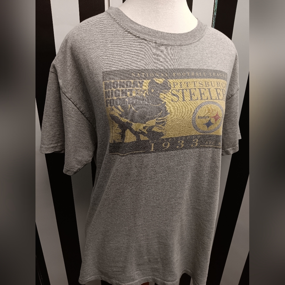 NFL Steelers Monday night football tee - Picture 3 of 7